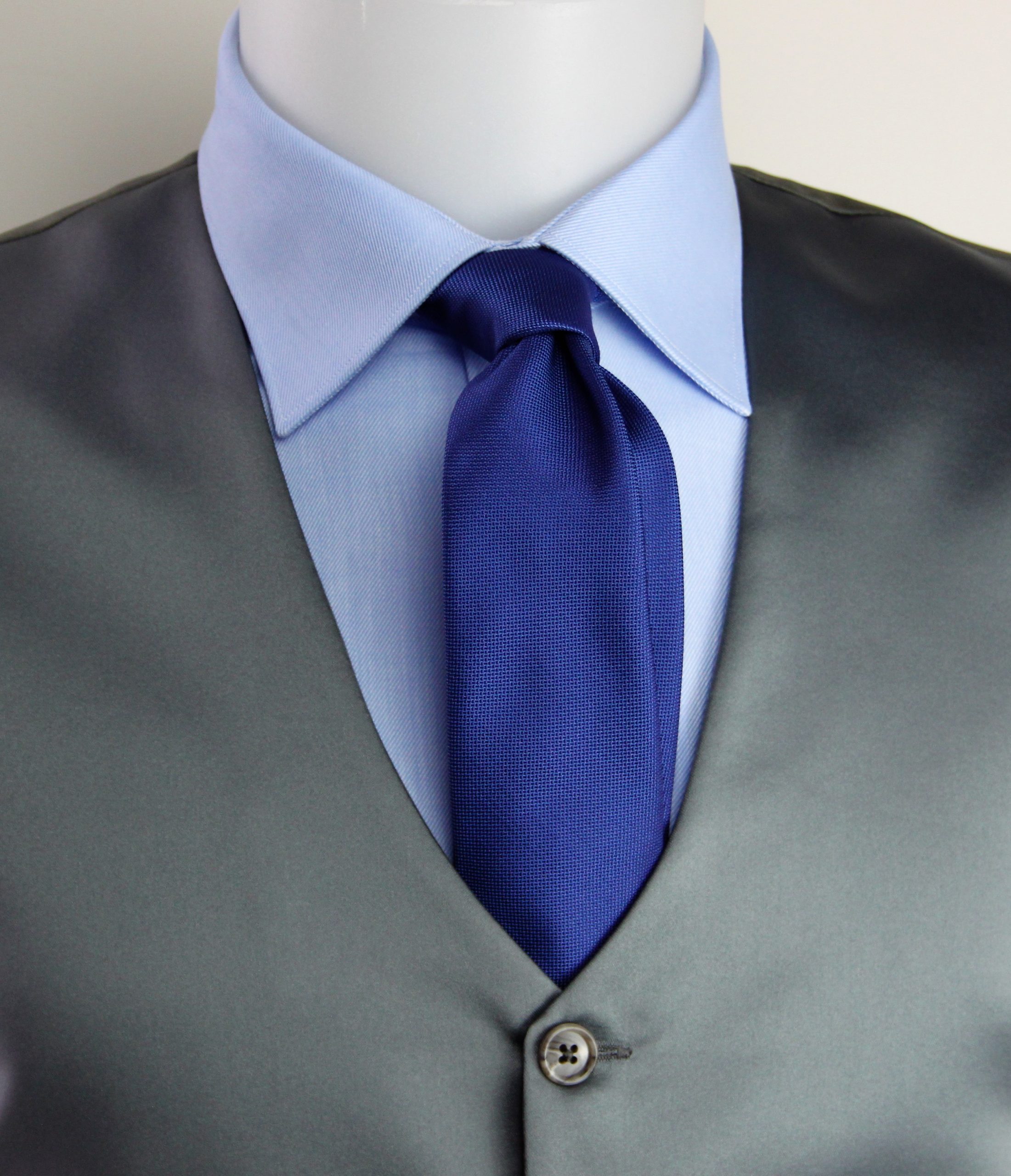 Cravatta seta puntino bluette
