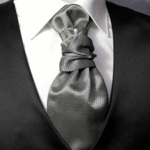 Plastron viscosa rombi argento-nero