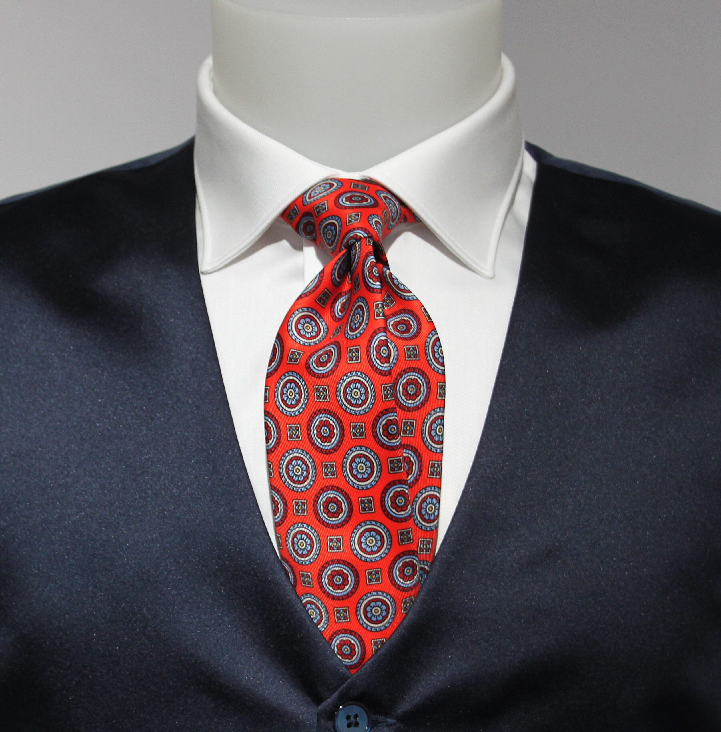 CRAVATTA CAMPO DE' FIORI - VISCOSA - CORALLO FANTASIA GEOMETRICA E FIORI - 39,00 € MOREAL ROMA (1)