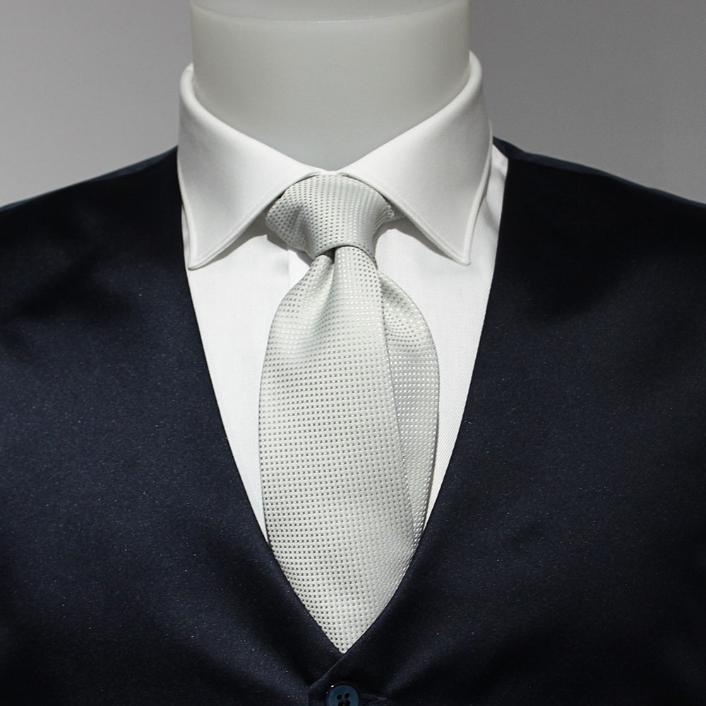 CRAVATTA SAN PIETRO - VISCOSA - PUNTINATA GR.PERLA - 39,00 _ - MOREAL ROMA (1)